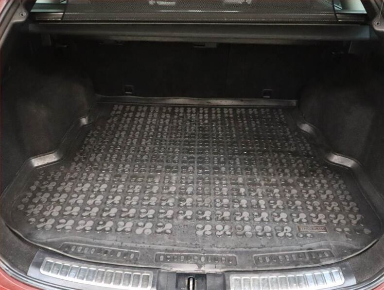 Mazda 6 - hlavní fotka