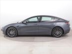 Tesla Model 3 - fotka číslo 2