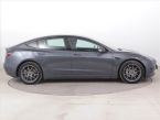 Tesla Model 3 - fotka číslo 5