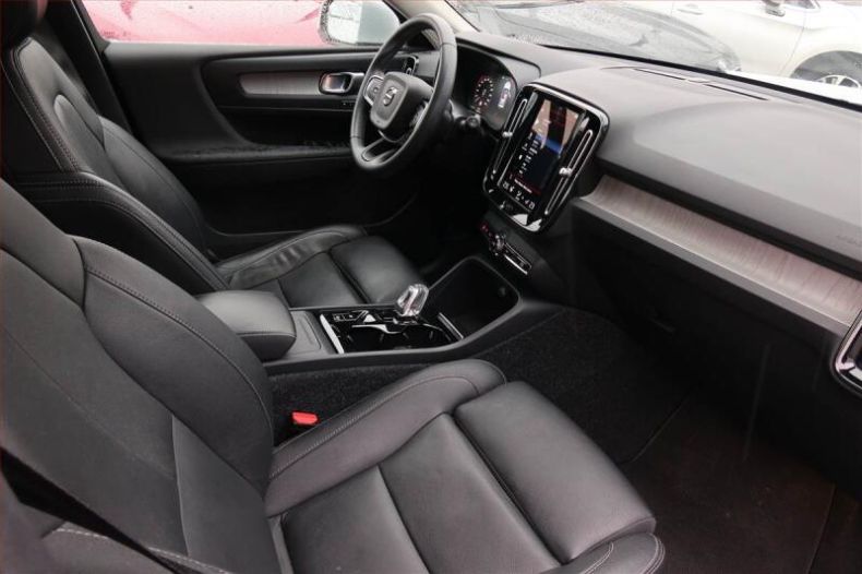 Volvo XC40 - hlavní fotka