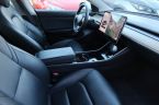 Tesla Model 3 - fotka číslo 8