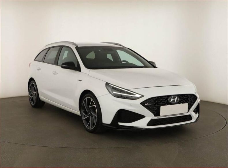 Hyundai i30 - hlavní fotka