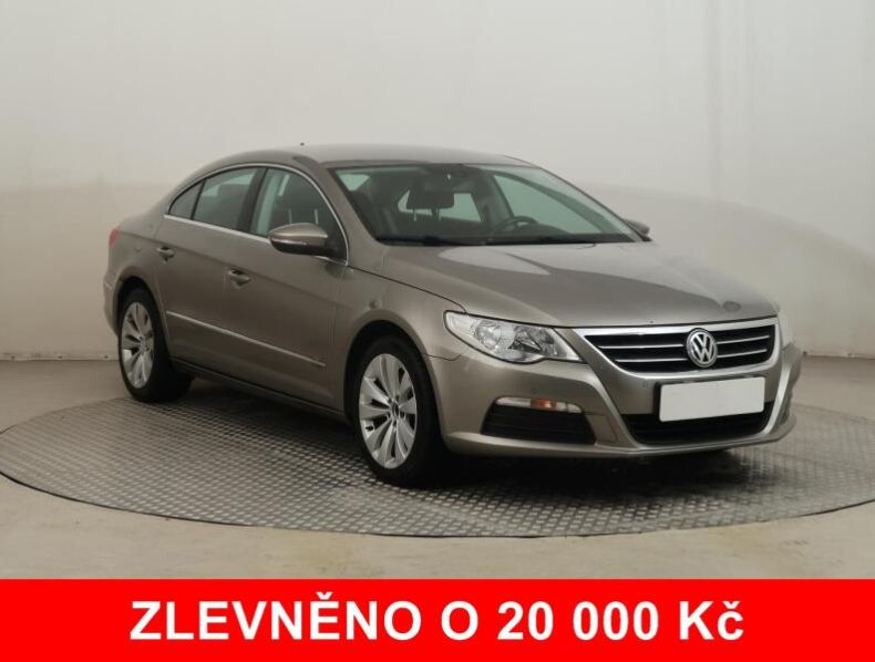 Volkswagen Passat - hlavní foto