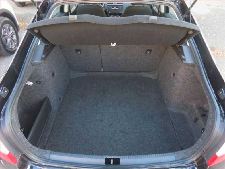 Škoda Octavia - hlavní fotka