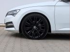 Škoda Superb - fotka číslo 14