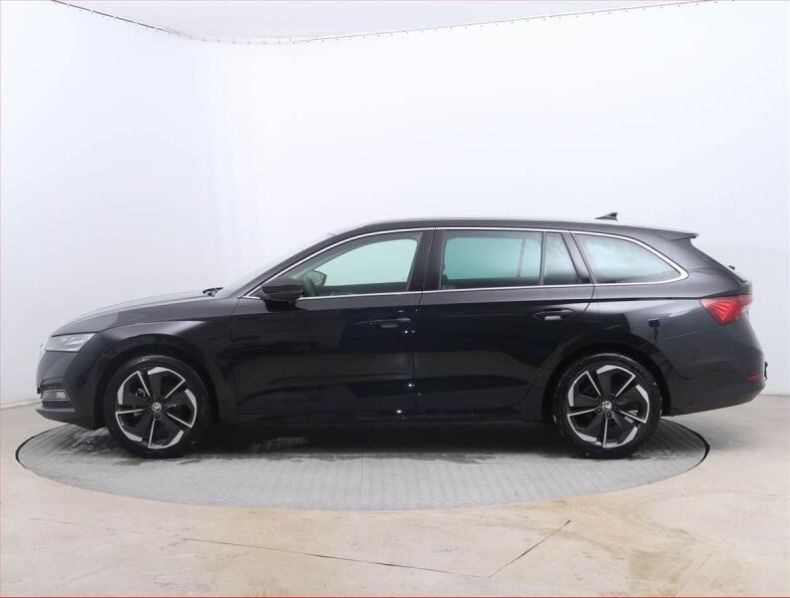 Škoda Octavia - hlavní fotka