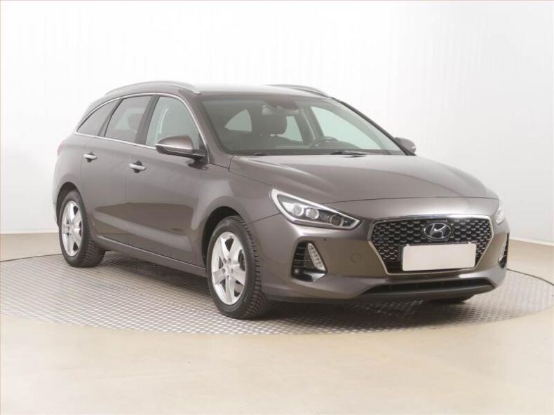 Hyundai i30 - hlavní fotka inzerátu