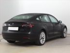 Tesla Model 3 - fotka číslo 4