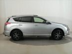Toyota RAV 4 - fotka číslo 5