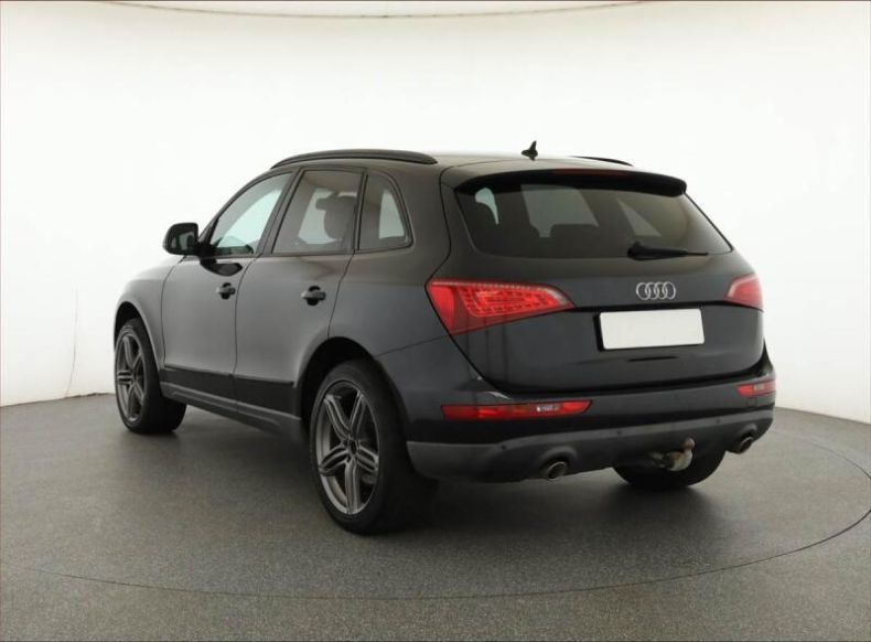 Audi Q5 - hlavní fotka