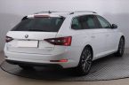 Škoda Superb - fotka číslo 4