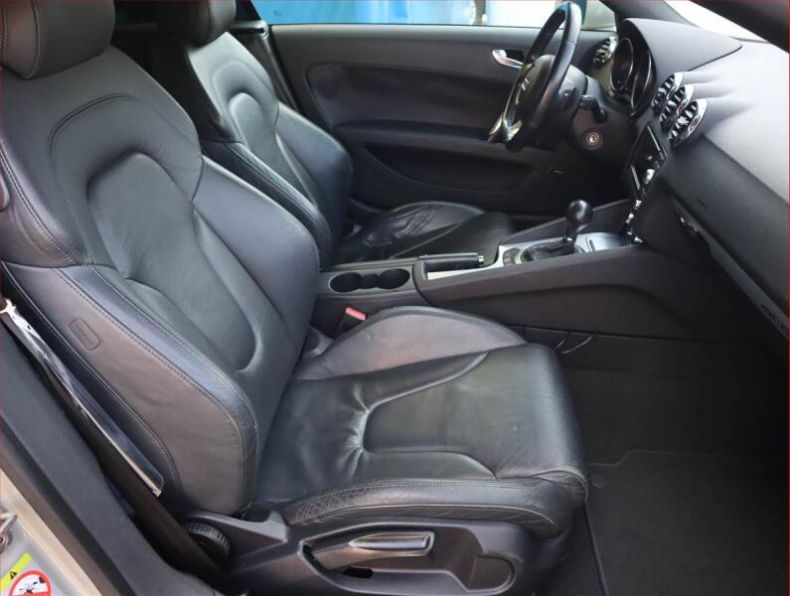 Audi TT - hlavní fotka