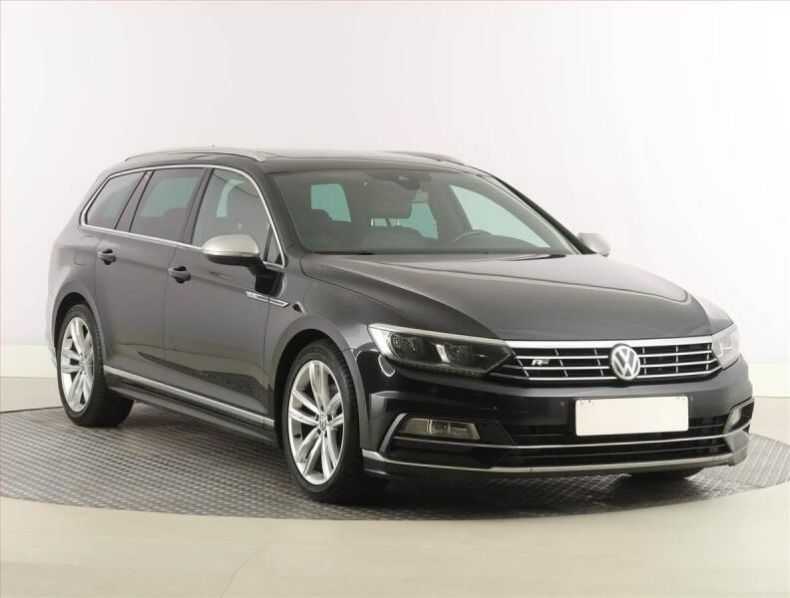 Volkswagen Passat - hlavní foto