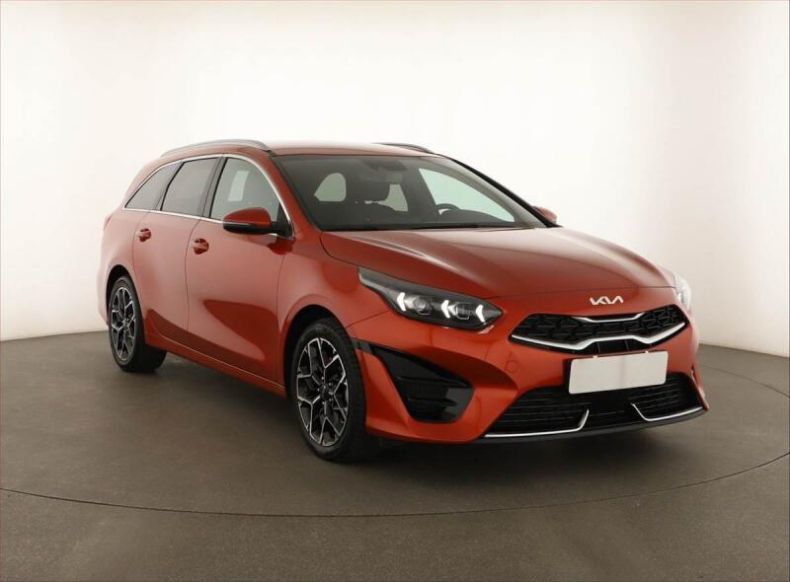 Kia Cee'd - hlavní foto