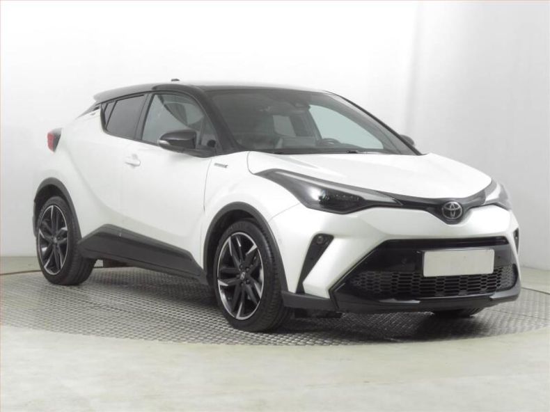 Toyota C-HR - hlavní foto