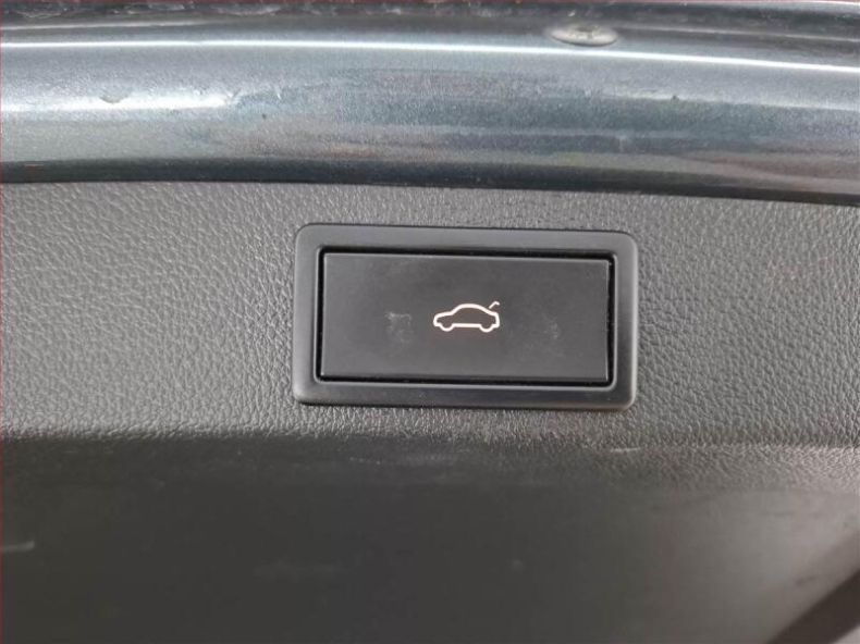 Škoda Octavia - hlavní fotka