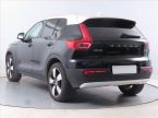 Volvo XC40 - fotka číslo 3