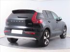 Volvo XC40 - fotka číslo 4