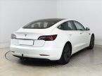 Tesla Model 3 - fotka číslo 4