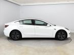 Tesla Model 3 - fotka číslo 5
