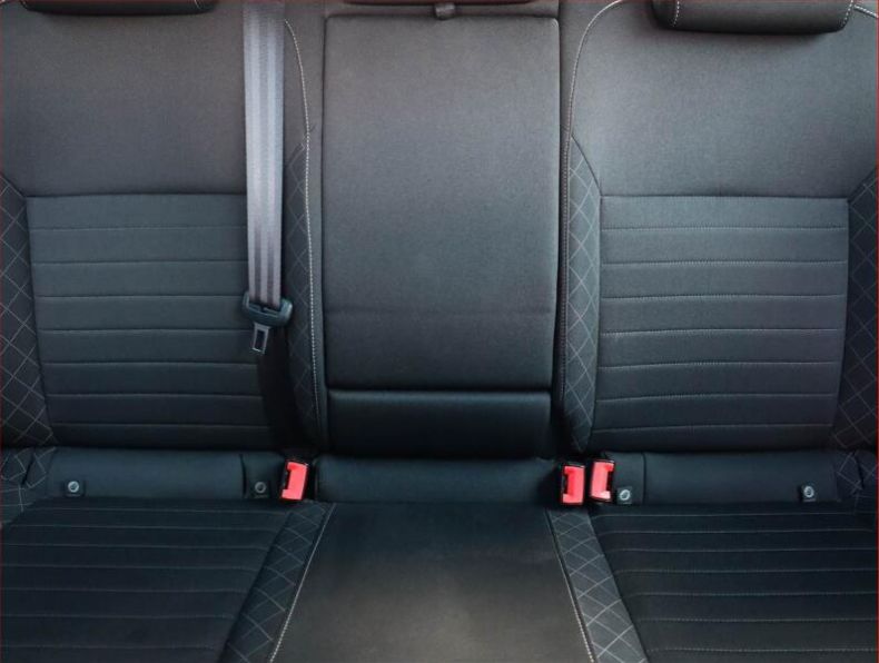 Škoda Rapid - hlavní fotka