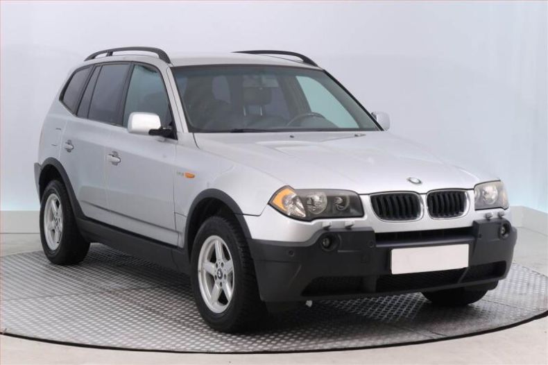 BMW X3 - hlavní foto