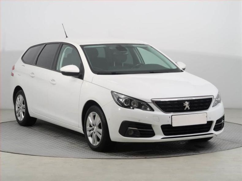Peugeot 308 - hlavní foto