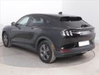 Ford Mustang Mach-E - fotka číslo 3