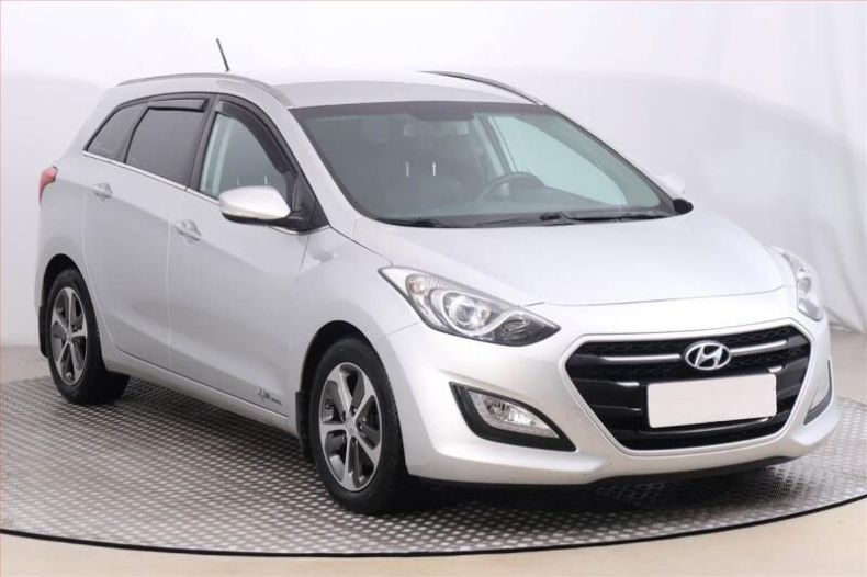 Hyundai i30 - hlavní fotka inzerátu