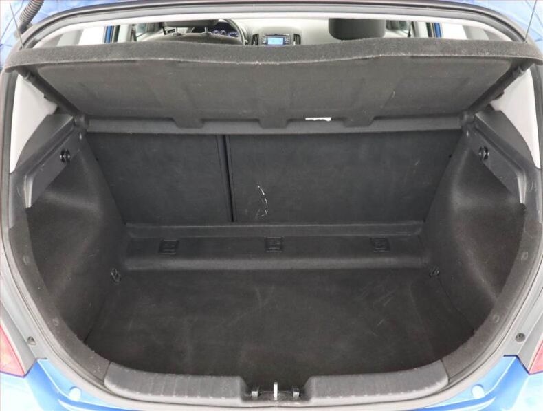 Hyundai i30 - hlavní fotka