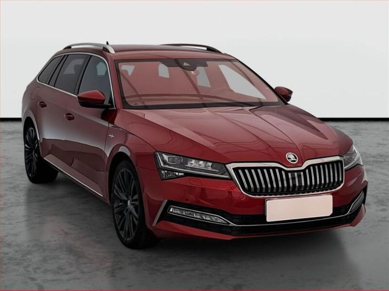 Škoda Superb - hlavní foto