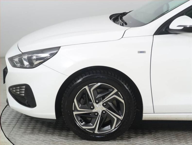 Hyundai i30 - hlavní fotka