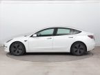 Tesla Model 3 - fotka číslo 2