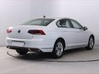 Volkswagen Passat - fotka číslo 4