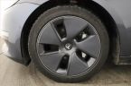 Tesla Model 3 - fotka číslo 11