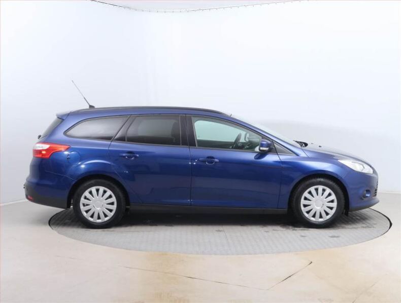 Ford Focus - hlavní fotka