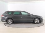 Volkswagen Passat - fotka číslo 5