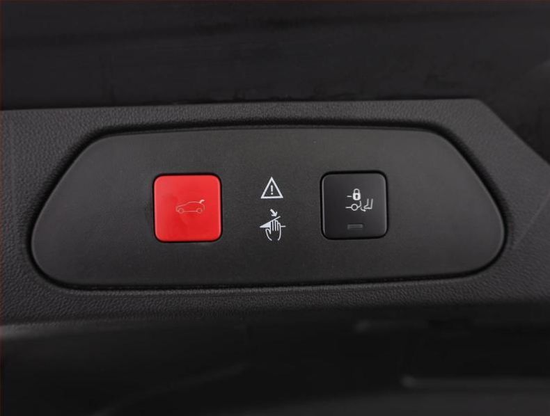 Opel Grandland X - hlavní fotka