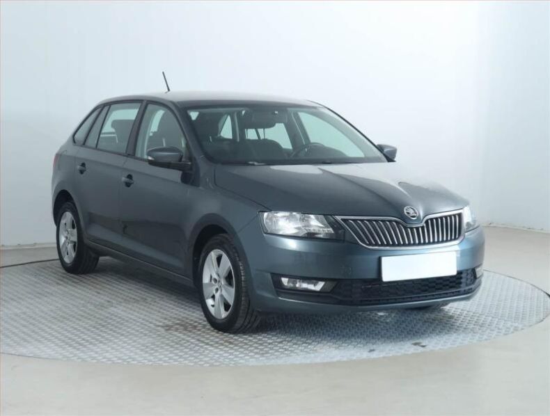Škoda Rapid - hlavní foto