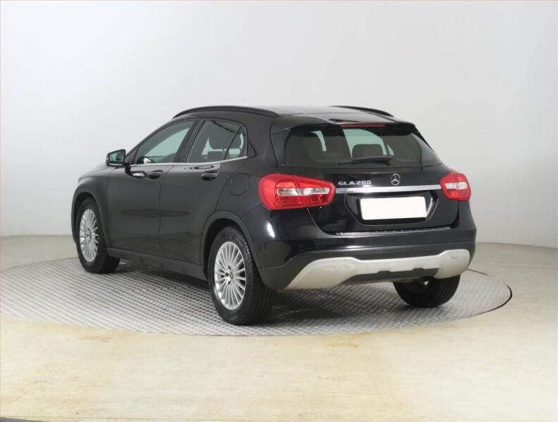 Mercedes Třída GLA - hlavní fotka
