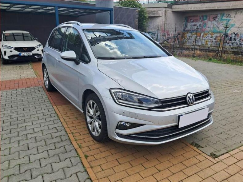 Volkswagen Golf - hlavní fotka inzerátu