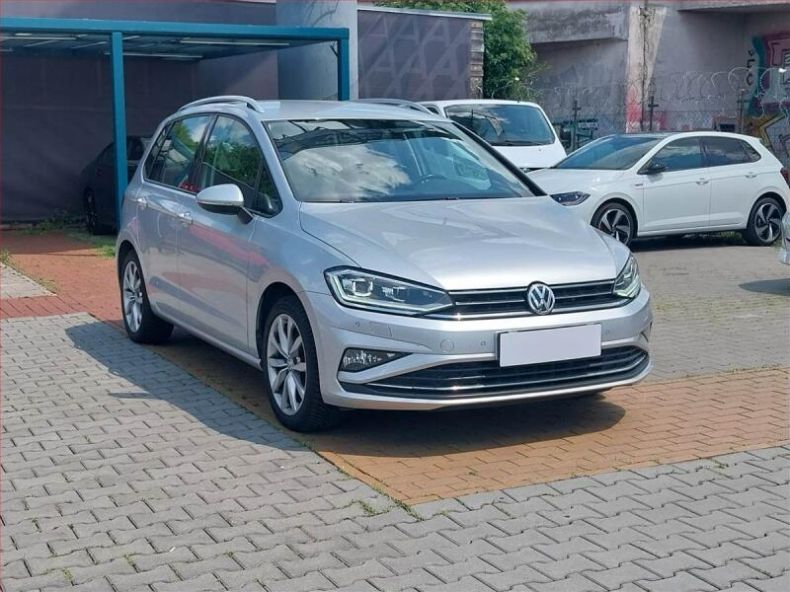Volkswagen Golf - hlavní fotka inzerátu