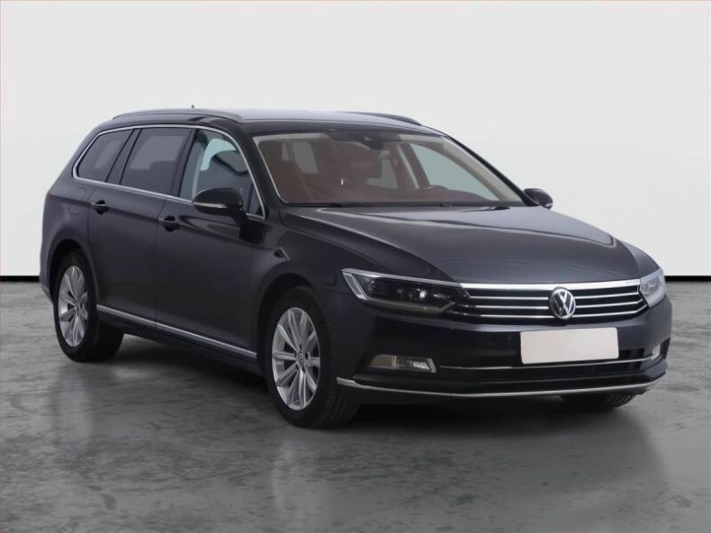 Volkswagen Passat - hlavní foto