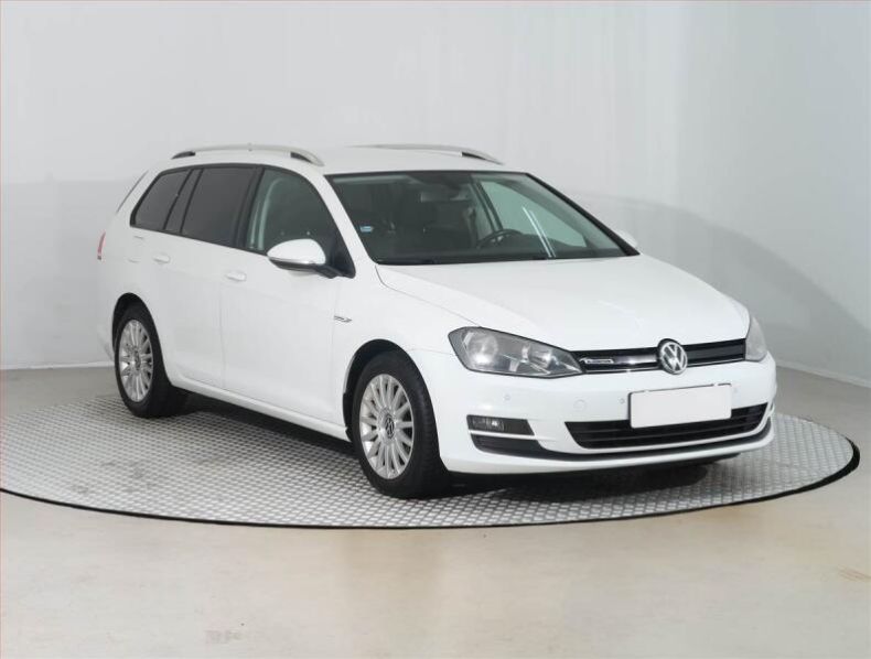 Volkswagen Golf - hlavní fotka inzerátu