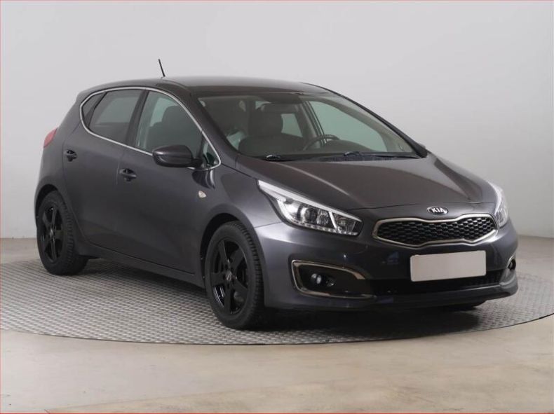 Kia Cee'd - hlavní foto
