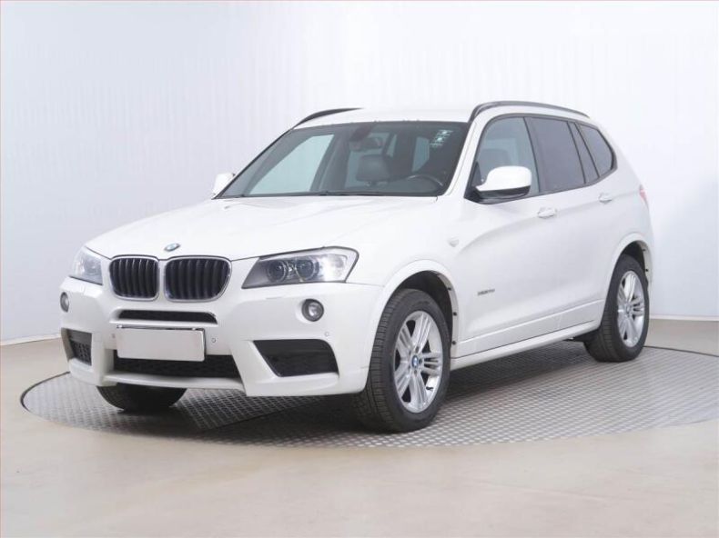 BMW X3 - hlavní fotka