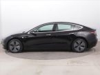 Tesla Model 3 - fotka číslo 2