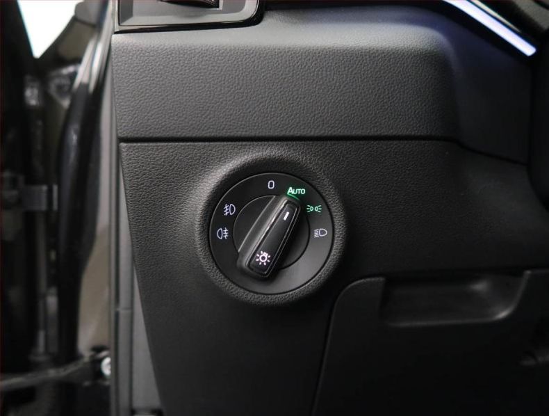 Škoda Karoq - hlavní fotka