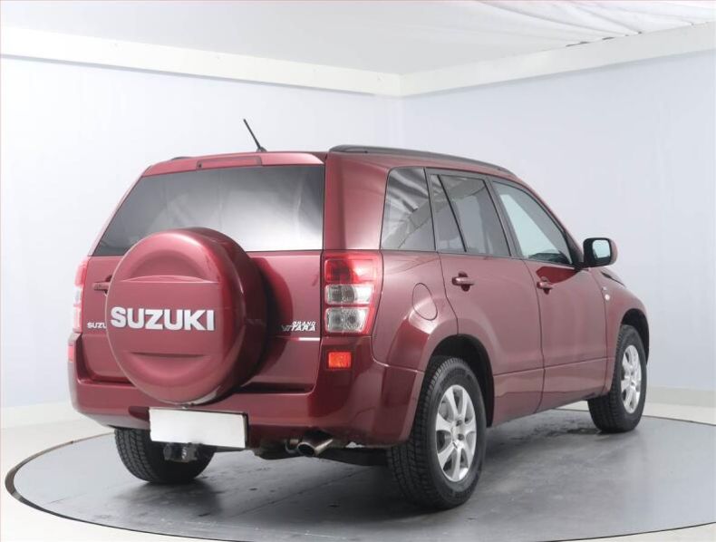 Suzuki Grand Vitara - hlavní fotka