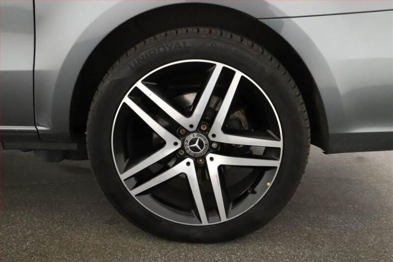 Mercedes Třída V - hlavní fotka